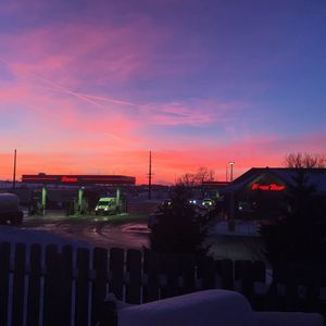 Meet your Posher, Luis